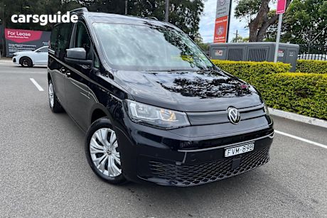 Black 2025 Volkswagen Caddy Crew Van Crewvan Tdi320