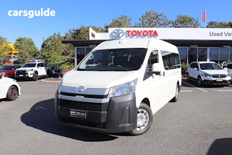 White 2021 Toyota HiAce Bus Slwb Commuter (12 Seats)