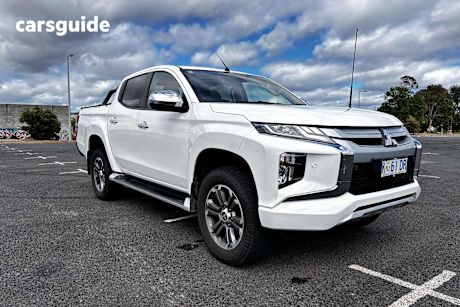 White 2022 Mitsubishi Triton Double Cab Pick Up Gls (4X4)