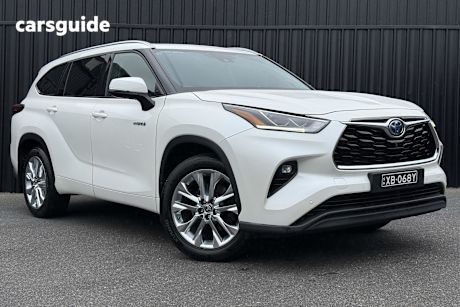 White 2021 Toyota Kluger Wagon Grande Hybrid Awd