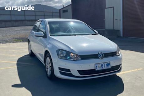 White 2016 Volkswagen Golf Hatchback 92 Tsi