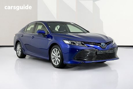 Blue 2020 Toyota Camry Sedan Ascent Hybrid