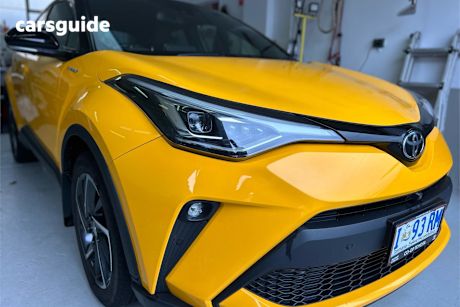 Yellow 2019 Toyota C-HR Wagon Koba (Awd)