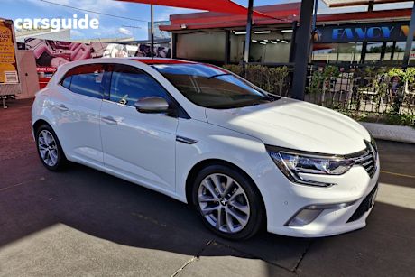 White 2018 Renault Megane Hatchback Gt-Line