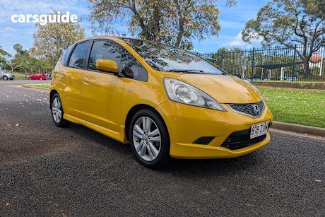 Yellow 2008 Honda Jazz Hatchback Vti-S