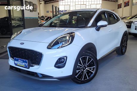 White 2022 Ford Puma Hatchback