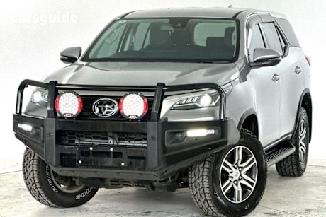 Silver 2022 Toyota Fortuner Wagon Gx