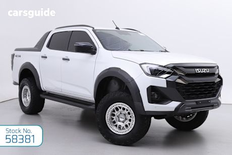 White 2024 Isuzu D-MAX Crew Cab Utility X-Terrain (4X4)