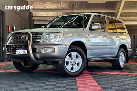 Silver 2007 Toyota Landcruiser Wagon Sahara (4X4)