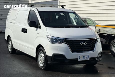 White 2020 Hyundai Iload Van 3S Liftback