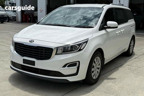 White 2019 Kia Carnival Wagon S