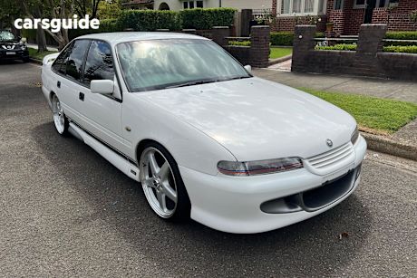 White 1995 HSV Senator Sedan 185I R