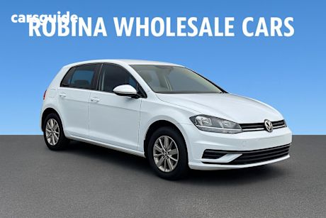 White 2015 Volkswagen Golf Hatchback 92 Tsi