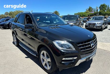Black 2013 Mercedes-Benz ML250 Wagon Cdi Bluetec (4X4)