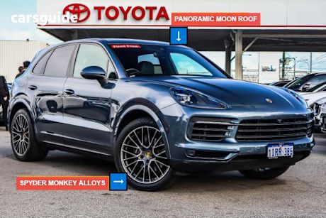 Blue 2018 Porsche Cayenne Wagon