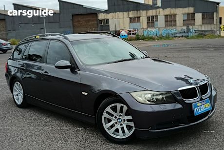 Grey 2008 BMW 320I Wagon Touring