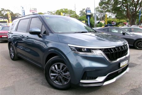 White 2023 Kia Carnival Wagon S