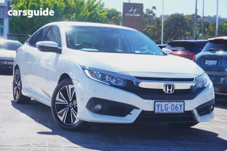 White 2016 Honda Civic Sedan Vti-L