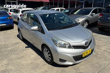 Silver 2014 Toyota Yaris Hatchback Yr