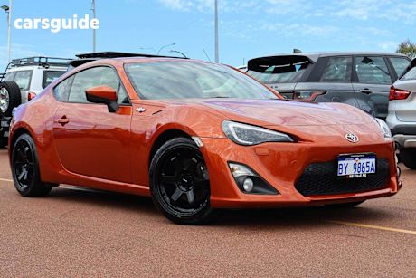 Orange 2013 Toyota 86 Coupe Gts