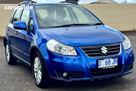 Blue 2013 Suzuki SX4 Hatchback Crossover Awd