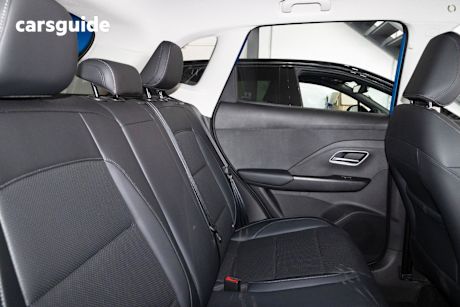 Blue 2025 MG ZS Wagon Essence Hybrid+