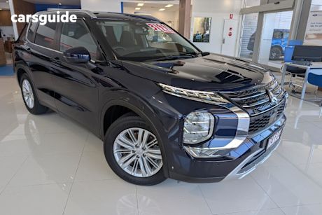 Blue 2022 Mitsubishi Outlander Wagon Ls 7 Seat (2Wd)