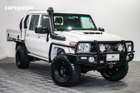 White 2020 Toyota Landcruiser Double Cab Chassis Gxl (4X4)