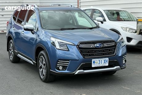 Blue 2022 Subaru Forester Wagon Hybrid L (Awd)