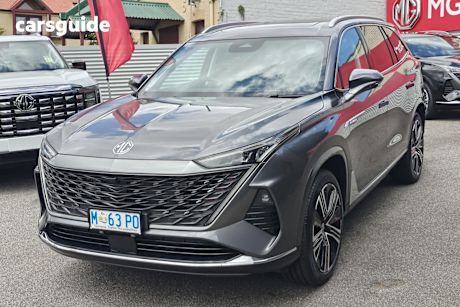 Grey 2025 MG Qs Wagon Essence Awd