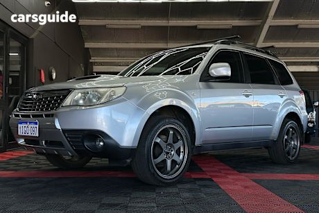 Silver 2008 Subaru Forester Wagon Xt