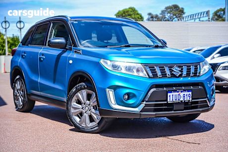 Blue 2019 Suzuki Vitara Wagon