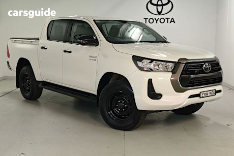 White 2021 Toyota Hilux Double Cab Pick Up Sr Hi-Rider