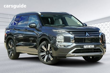 Grey 2025 Mitsubishi Outlander Wagon Exceed 5 Seat (Awd)