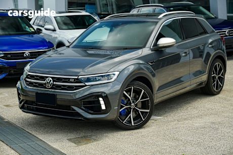 Grey 2025 Volkswagen T-ROC Wagon R