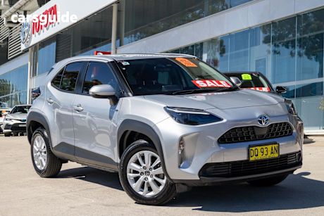 Silver 2022 Toyota Yaris Cross Wagon Gx Hybrid
