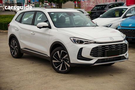 White 2025 MG ZS Wagon Essence