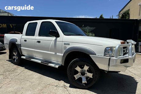 White 2006 Ford Courier Crew Cab Pickup Gl (4X4)