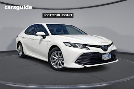 White 2020 Toyota Camry Sedan Ascent