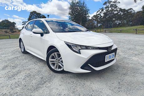 White 2019 Toyota Corolla Hatchback Ascent Sport