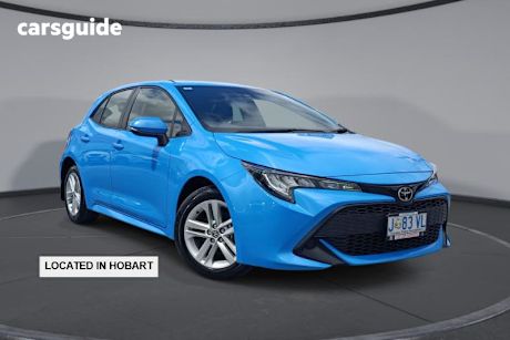 Blue 2021 Toyota Corolla Hatchback Ascent Sport