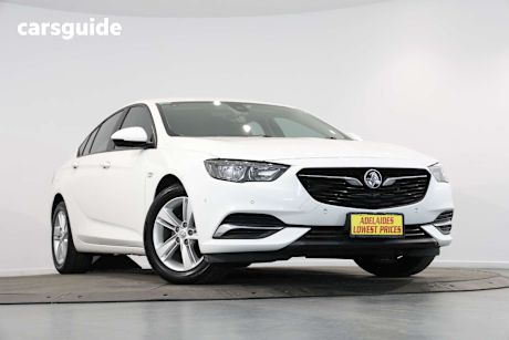 White 2019 Holden Commodore Liftback Lt