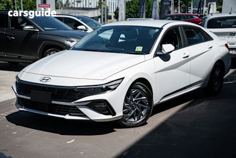 White 2025 Hyundai I30 Sedan Hev 1.6P Dct