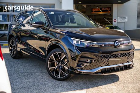 Black 2025 Volkswagen Tiguan Wagon 195Tsi R-Line