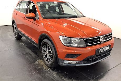 Orange 2016 Volkswagen Tiguan Wagon 132 Tsi Comfortline