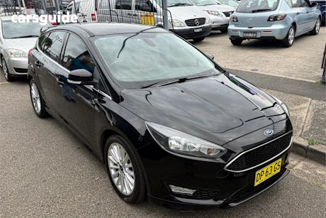 Black 2017 Ford Focus Hatchback Sport
