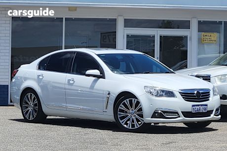 White 2014 Holden Calais Sedan V