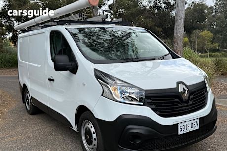 White 2018 Renault Trafic Van Swb (85Kw)