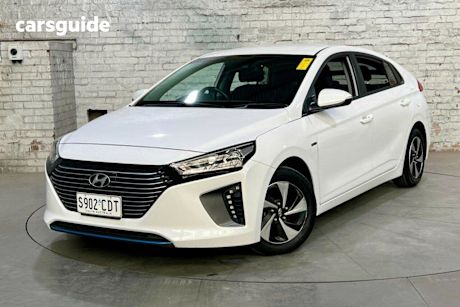 White 2019 Hyundai Ioniq Hatchback Hybrid Elite