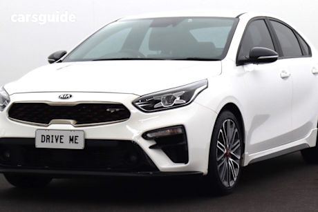 White 2019 Kia Cerato Sedan Gt Safety Pack